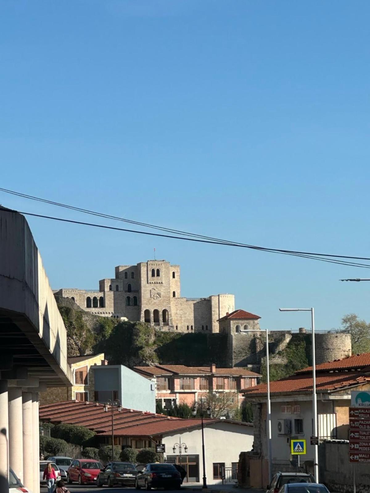 Grand Hotel Krujë Eksteriør bilde